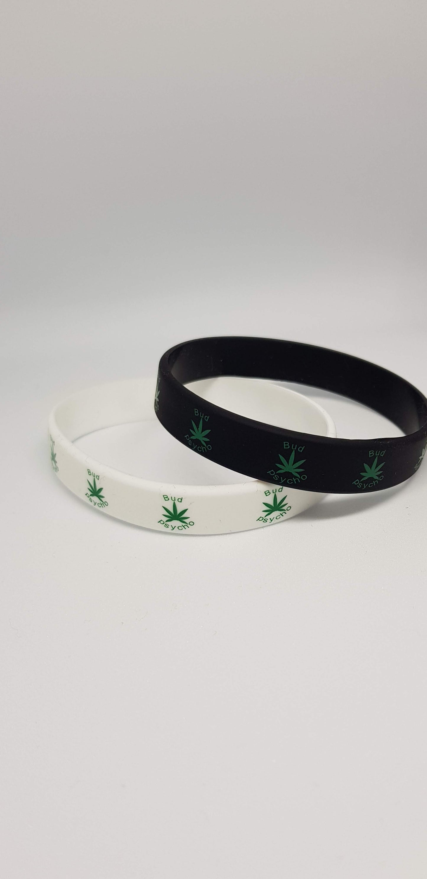 BUD PSYCHO SILICONE WRISTBANDS RUBBER BLACK WHITE BANDS ADULT WEED LEAF UNISEX