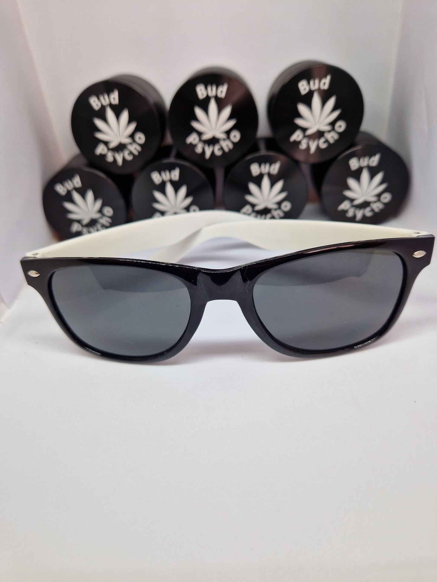 WOMEN MEN FASHION ADULT WEED LEAF SUNGLASSES RASTA FESTIVAL SUMMER SHADES UNISEX