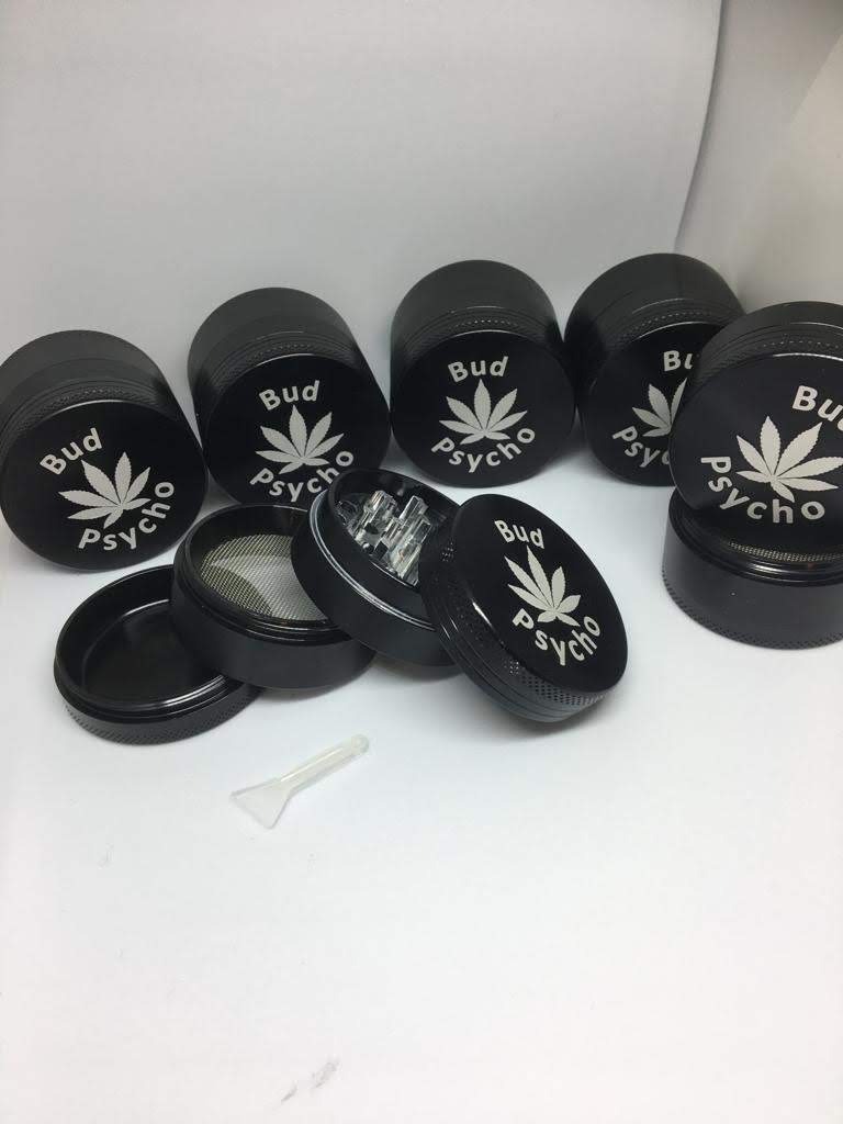BLACK 4 PART 50MM GRINDER MAGNETIC METAL DIAMOND TEETH CRUSHER UK BUD PSYCHO