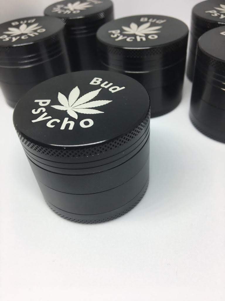 BLACK 4 PART 50MM GRINDER MAGNETIC METAL DIAMOND TEETH CRUSHER UK BUD PSYCHO